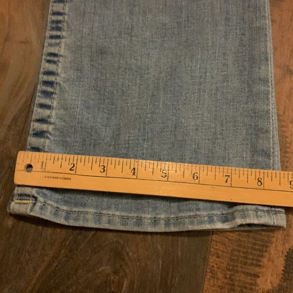 True Religion Flare Jean - Picture 5 of 8